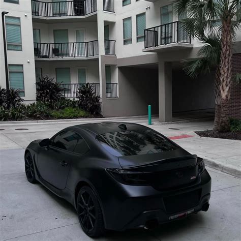 matte black car wrap pros and cons